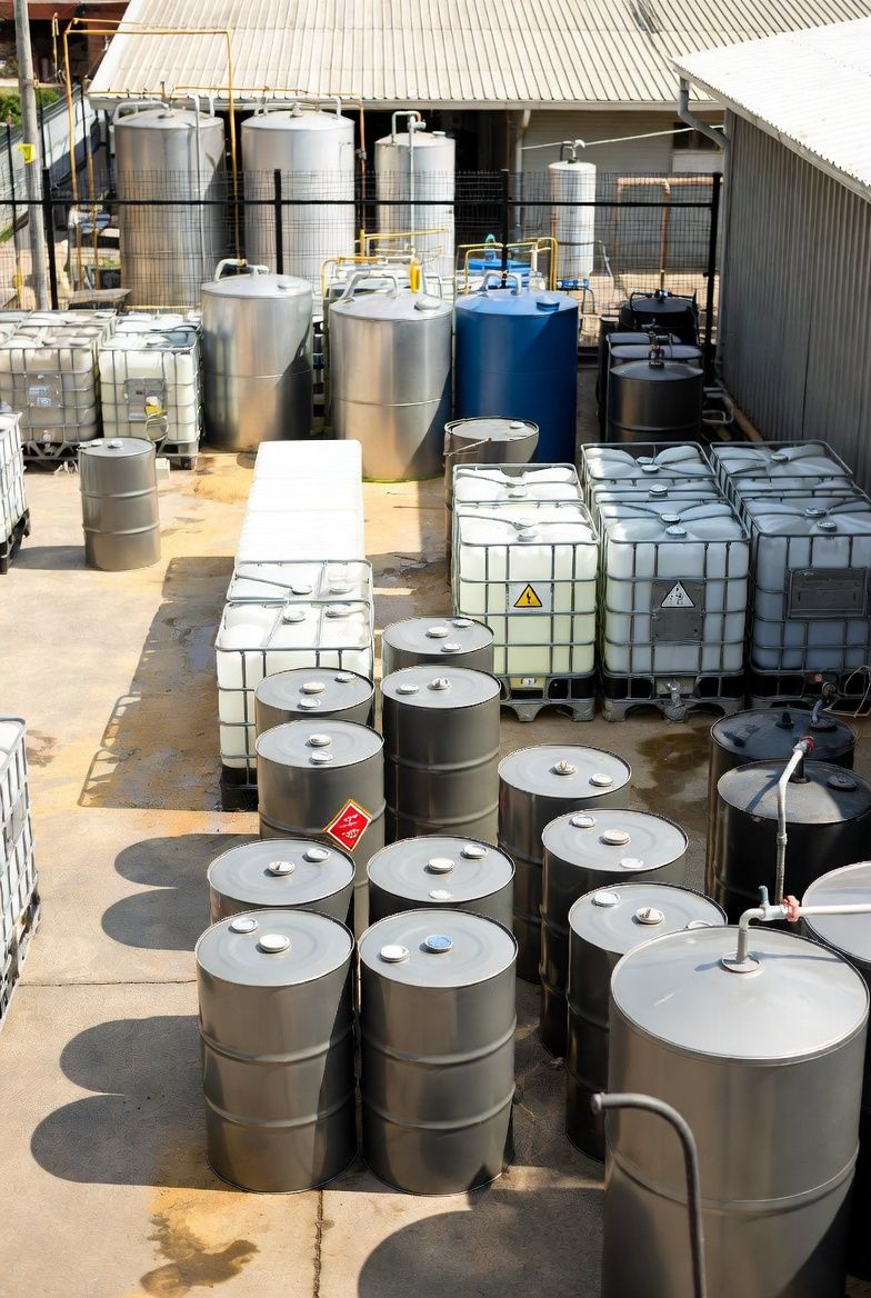 Khi nào nên tách lô hoá chất để tối ưu thông quan & chi phí?